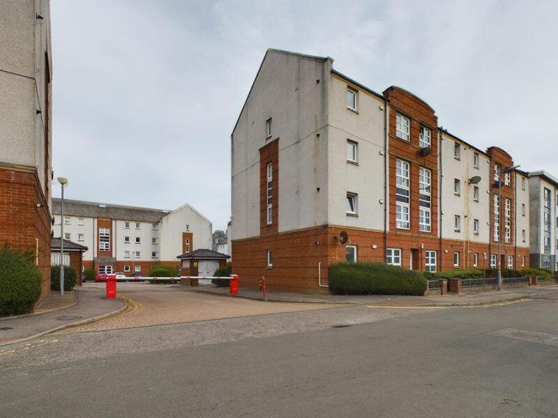 - Professional - No Parties Apartment Aberdeen